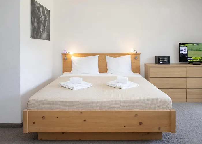 La Siala Apt-64 By Interhome * Falera